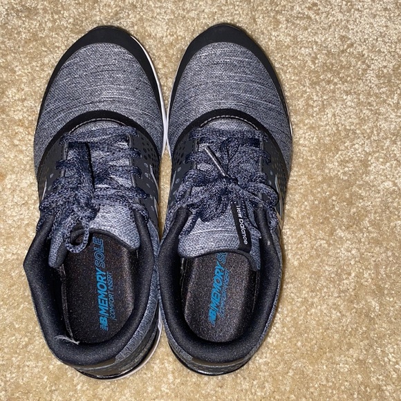New Balance Running Shoes - Picture 2 of 5